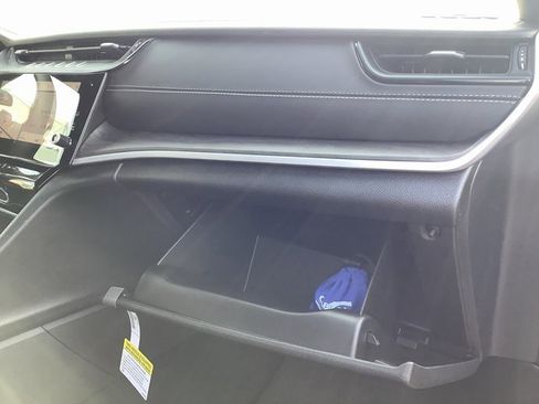 New 2026 Jeep Grand Cherokee Altitude image 41