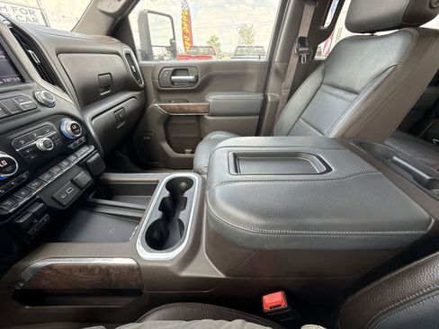 Used 2020 GMC Sierra 2500 Denali AWD/4WD image 25