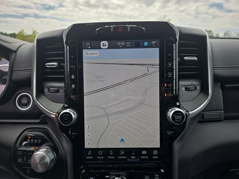 Used 2024 RAM 1500 Laramie image 23