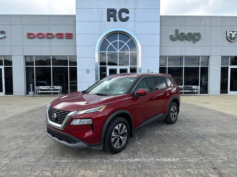 Used 2023 Nissan Rogue SV AWD/4WD image 4