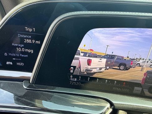 Used 2023 Cadillac Escalade Sport AWD/4WD image 18