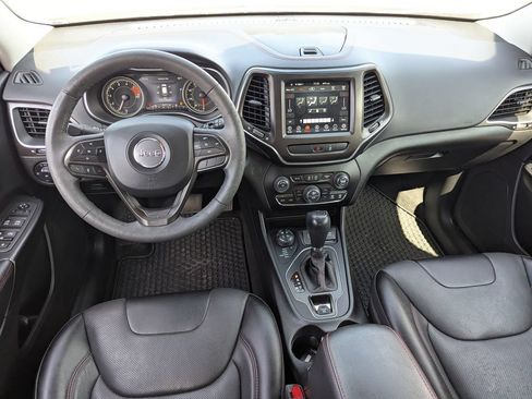 Used 2022 Jeep Cherokee Trailhawk w/ Premium Leather Package AWD/4WD image 29