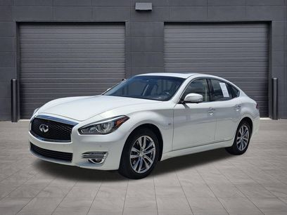 Used 2015 INFINITI Q70 3.7