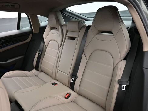 New 2026 Porsche Panamera 4 image 23