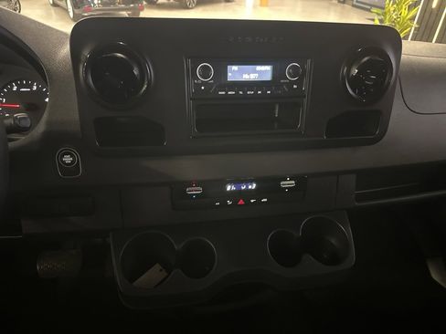Used 2021 Mercedes-Benz Sprinter 144 Cargo image 14
