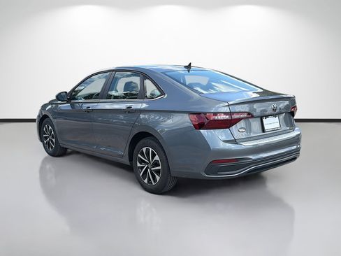 Used 2024 Volkswagen Jetta S FWD image 5