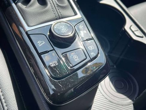 Used 2024 Kia Sportage EX AWD/4WD image 29