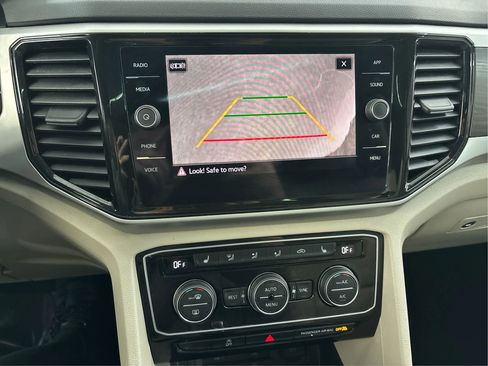 Used 2022 Volkswagen Atlas SE AWD/4WD image 35