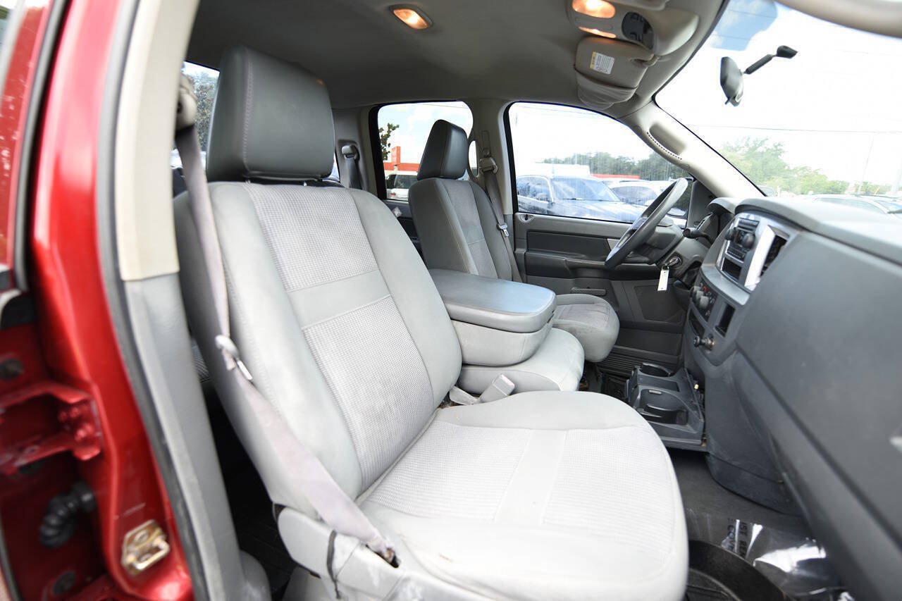 Used 2007 Dodge Ram 1500 Truck SLT RWD image 14