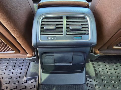 Used 2016 Audi Q5 3.0T Premium Plus w/ Technology Package image 30