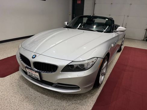 Used 2011 BMW Z4 sDrive30i RWD image 5