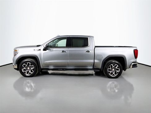 Used 2025 GMC Sierra 1500 SLT w/ SLT Premium Package AWD/4WD image 6