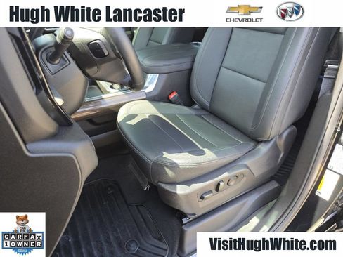 Used 2024 Chevrolet Silverado 3500 LT w/ Convenience Package AWD/4WD image 38