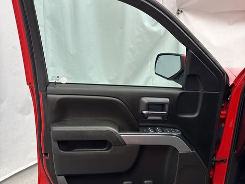 Used 2018 Chevrolet Silverado 1500 LT w/ All Star Edition image 13