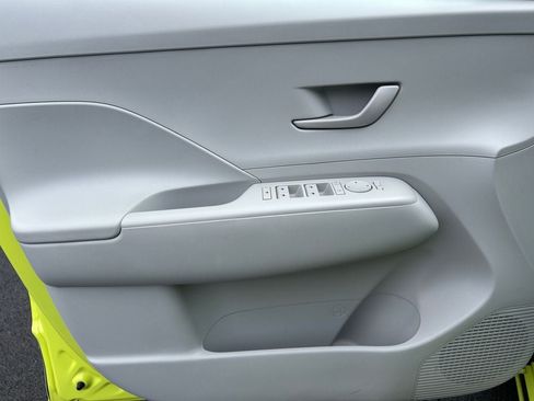Used 2024 Hyundai Kona SEL FWD image 20