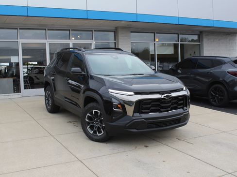 New 2026 Chevrolet Equinox ACTIV w/ Convenience Package III image 2