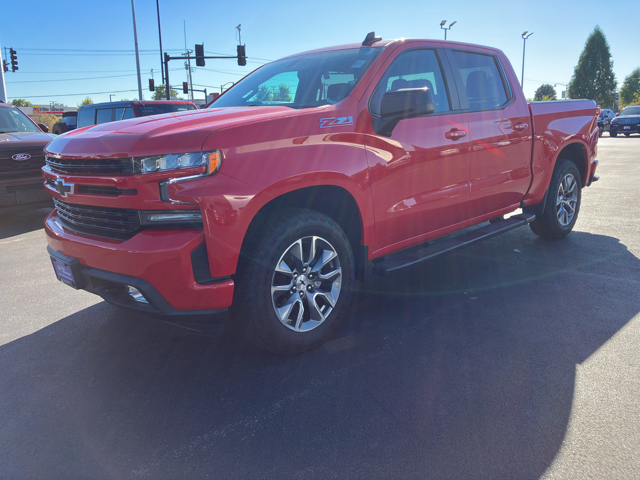 Used 2021 Chevrolet Silverado 1500 RST AWD/4WD image 2