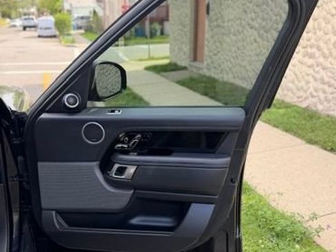 Used 2019 Land Rover Range Rover HSE AWD/4WD image 21