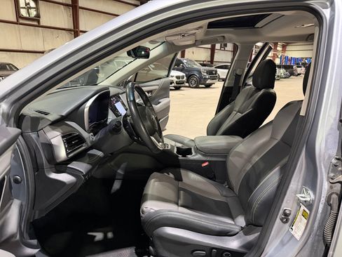 Used 2021 Subaru Outback Onyx Edition XT AWD/4WD image 13