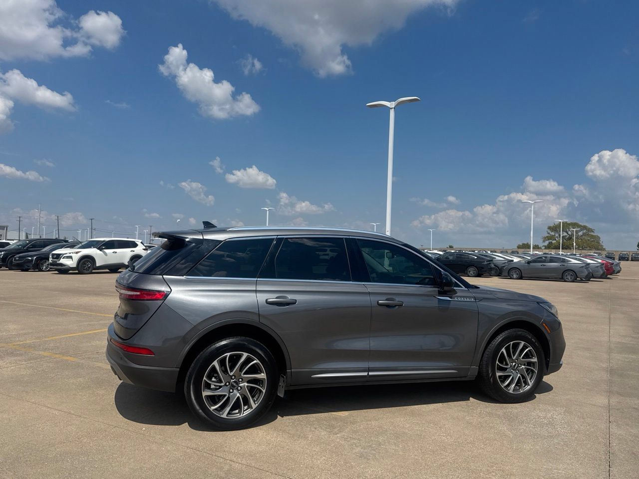 Used 2021 Lincoln Corsair FWD w/ Equipment Group 101A image 25