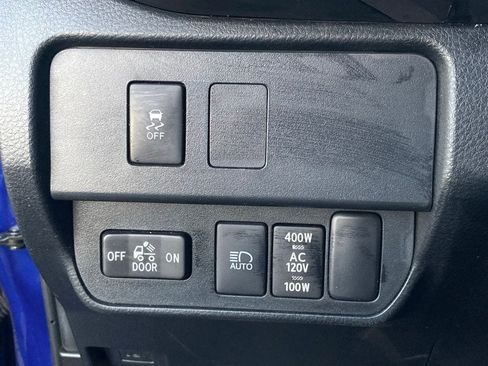 Used 2023 Toyota Tacoma TRD Sport w/ TRD Premium Sport Package RWD image 13