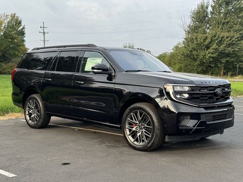 New 2025 Ford Expedition Max Platinum w/ Stealth Performance Package image 6