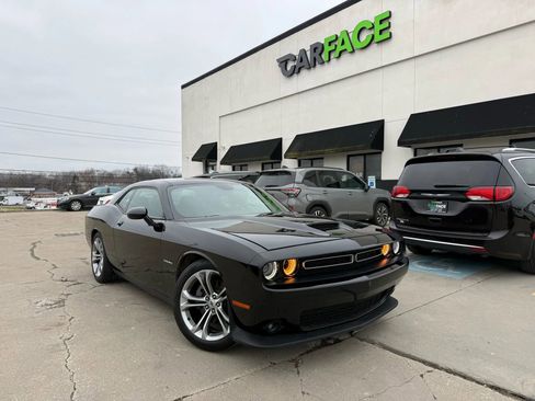 Used 2020 Dodge Challenger R/T image 1