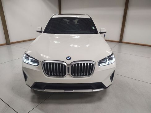 Used 2023 BMW X3 xDrive30i w/ Premium Package AWD/4WD image 3