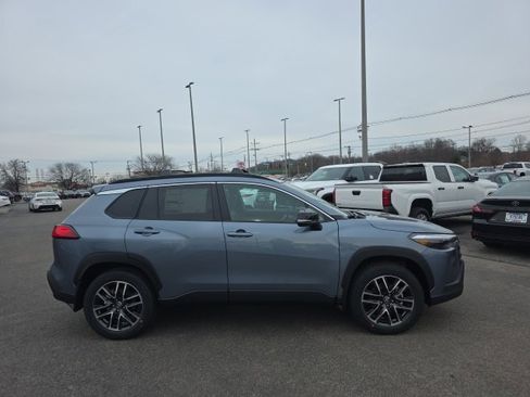 New 2026 Toyota Corolla Cross XLE image 4