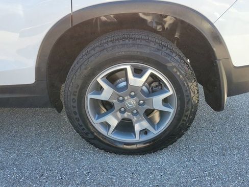 Used 2023 Honda Passport TrailSport image 9