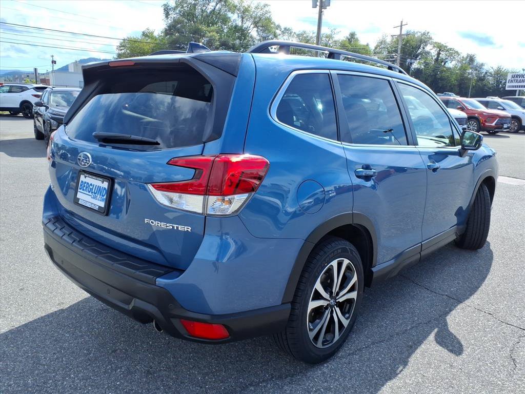 Used 2024 Subaru Forester Limited AWD/4WD image 4
