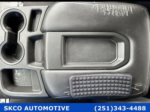 Used 2020 Chevrolet Silverado 1500 Custom w/ Custom Max Trailering Package image 25