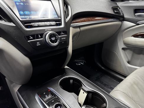 Used 2018 Acura MDX Base 4dr SUV image 24