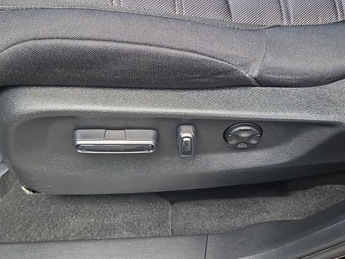 Used 2020 Honda CR-V EX image 20