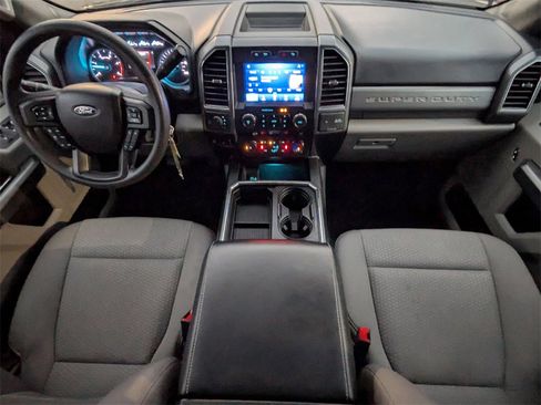 Used 2022 Ford F250 XLT w/ XLT Premium Package image 15