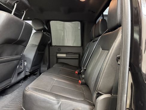 Used 2014 Ford F250 Lariat w/ Chrome Package image 17