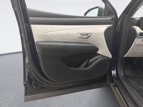 Used 2025 Hyundai Tucson SEL AWD/4WD image 9