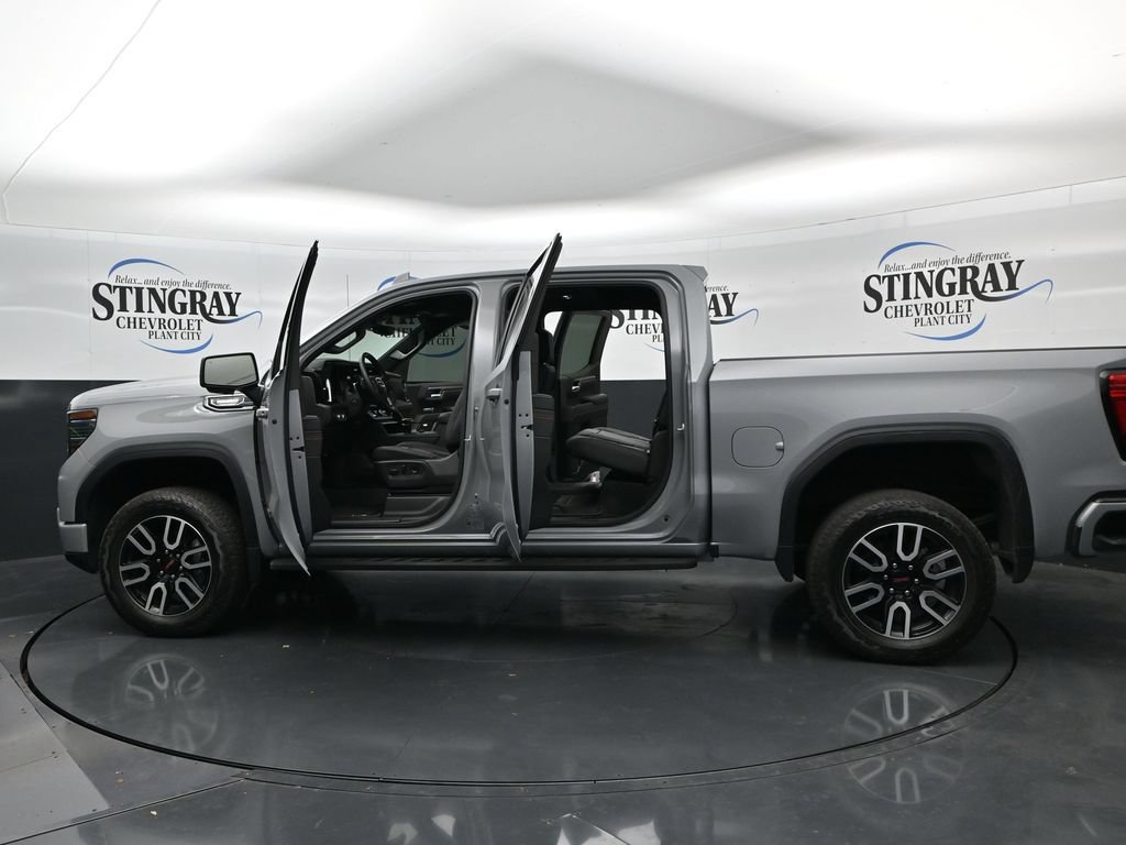 Certified 2025 GMC Sierra 1500 AT4 w/ AT4 Premium Package AWD/4WD image 37