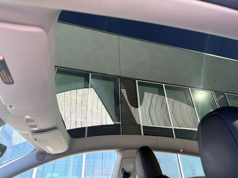 Used 2023 Tesla Model Y Long Range image 20