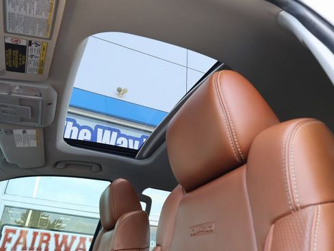 Used 2017 Toyota Tundra Platinum image 21