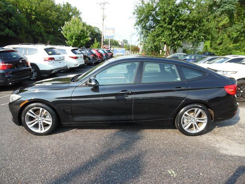 Used 2016 BMW 328i Gran Turismo xDrive w/ Driver Assistance Package AWD/4WD image 2