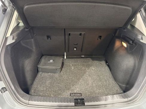 Used 2022 Volkswagen Taos SE image 30