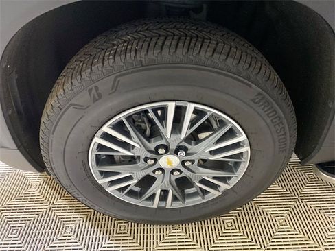 Certified 2024 Chevrolet Traverse LT w/ LPO, Floor Liner Package image 22
