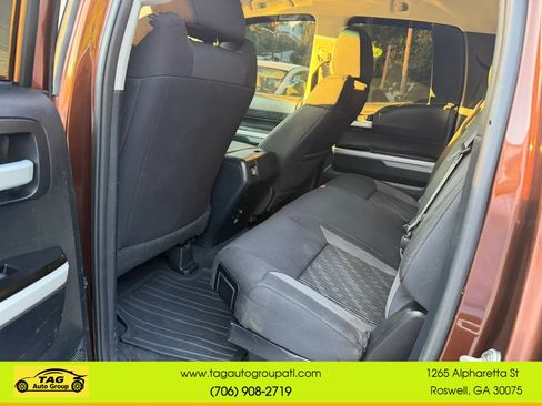 Used 2017 Toyota Tundra SR5 w/ SR5 Upgrade Package RWD image 15