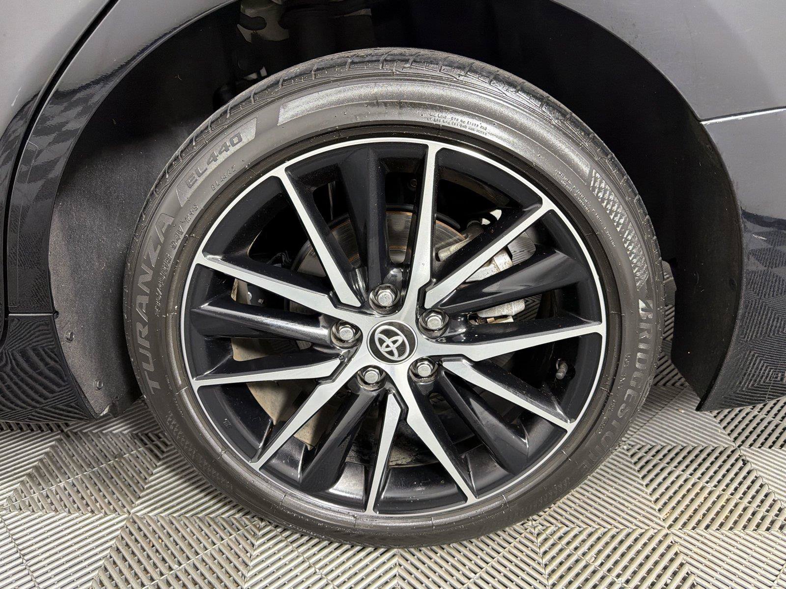 Used 2024 Toyota Camry SE FWD image 16