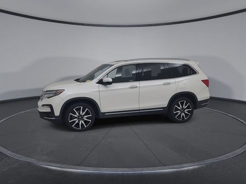 Used 2019 Honda Pilot Touring image 10