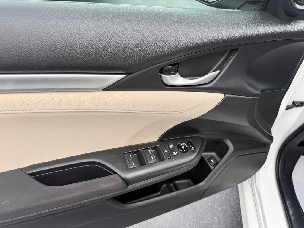 Used 2016 Honda Civic EX-T image 8