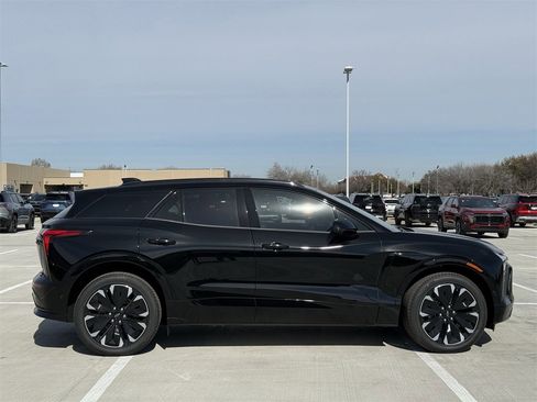 New 2026 Chevrolet Blazer EV RS image 3