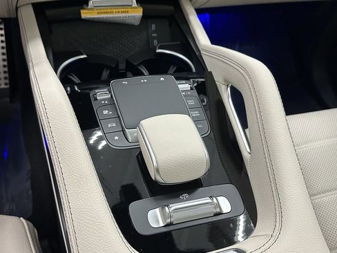 Certified 2024 Mercedes-Benz GLS 580 4MATIC image 34