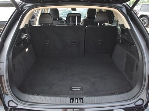 Used 2022 Lincoln Nautilus Reserve FWD image 16
